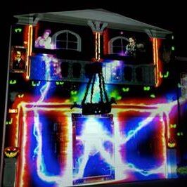 Residential Ghostbusters 2021 Holiday Projection Show Is Impressive
