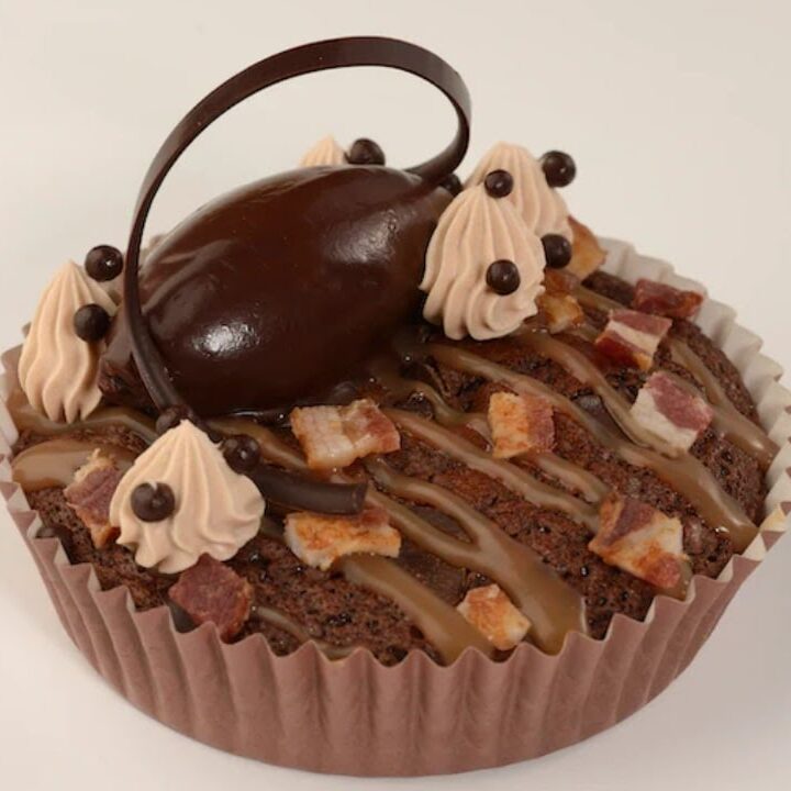 Magic Kingdom Dads Can Grab a Special Brownie Today