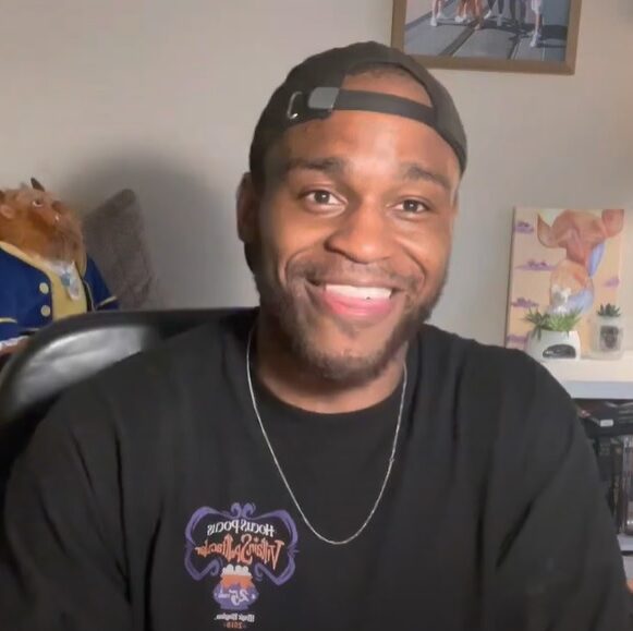 Vlogger Spotlight: KingdaKha Gives Fantastic “Mickey’s Not So Scary” Advice