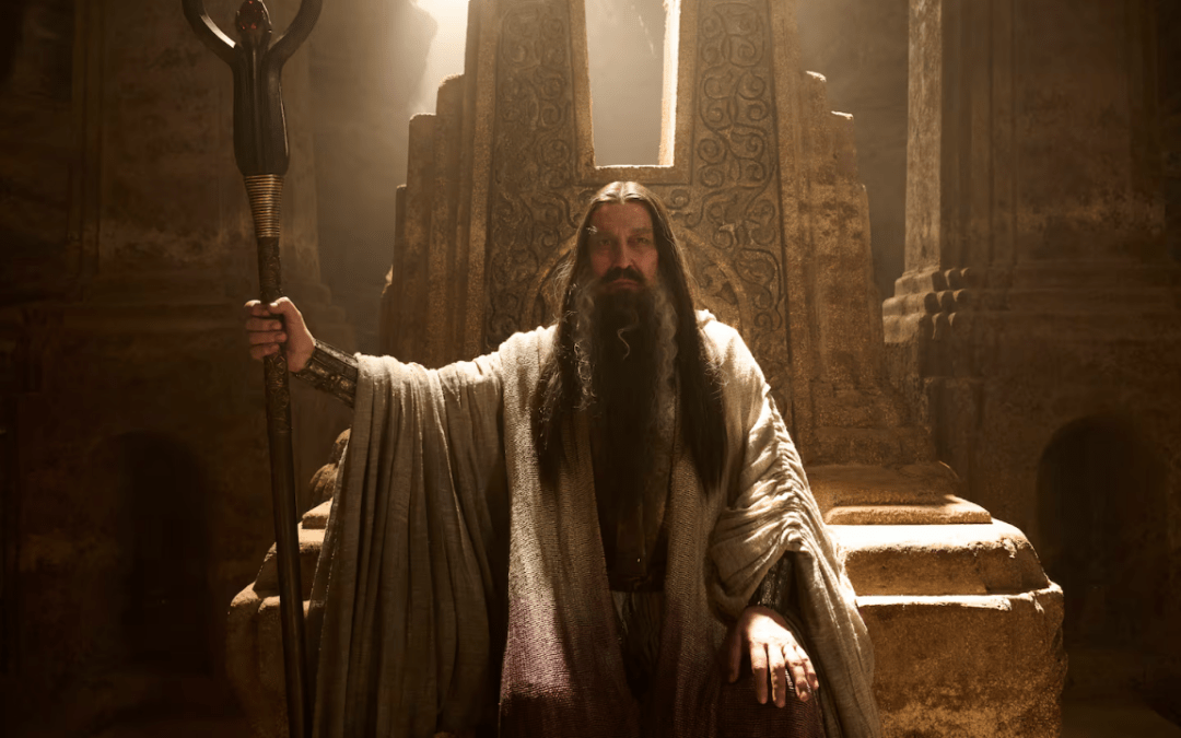 ‘Rings Of Power’ Showrunner Shares Details On Ciarán Hinds’ Dark Wizard Character