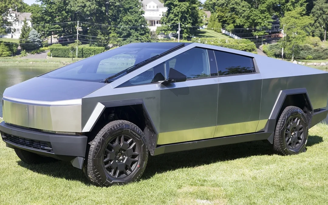 Cybertruck Madness: The Mainstream Media Failed Badly with Anti-Tesla Stories After the Explosion