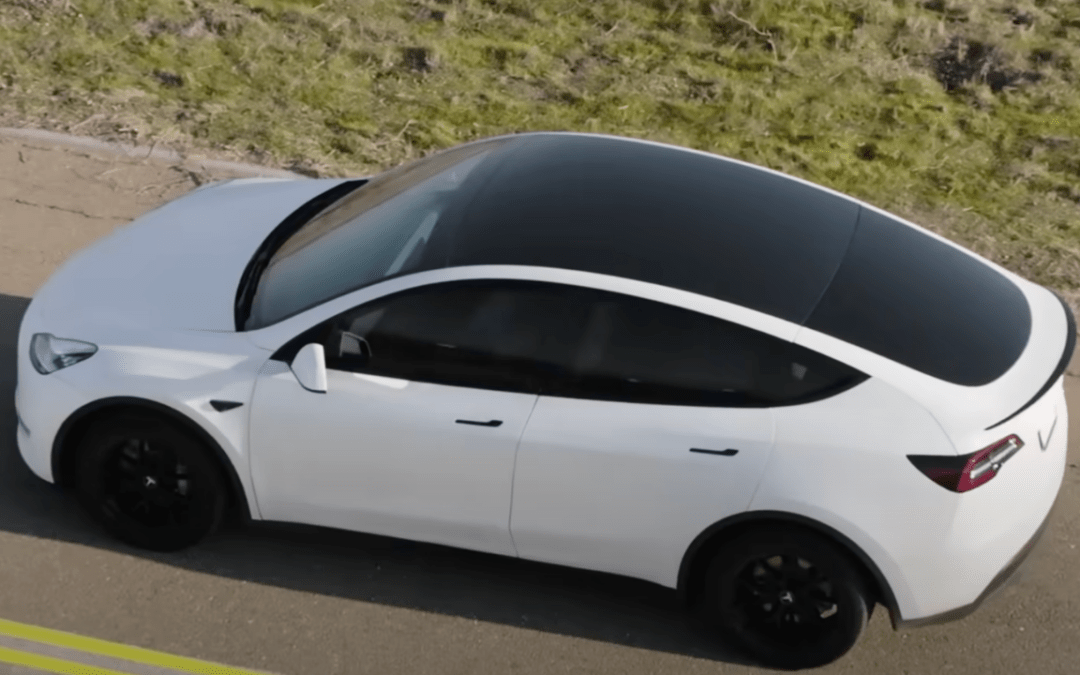 YouTuber Mark Rober Sneaks LiDAR Camera Into Space Mountain, Makes Wild Pivot To Claim Tesla Vehicles Are Unsafe