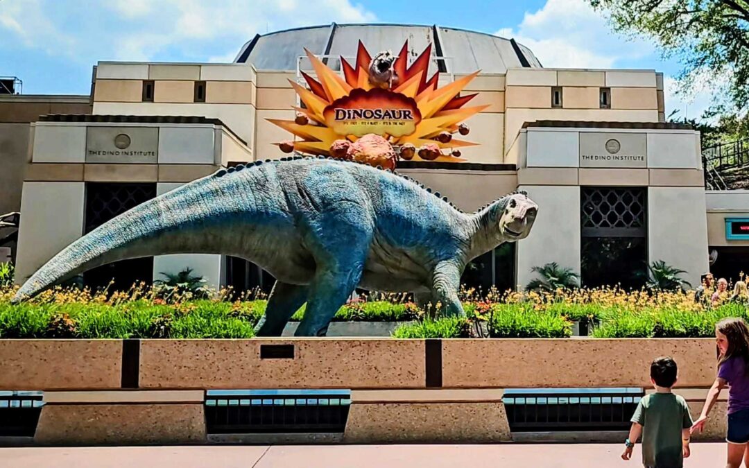 Disney World’s Dinosaur is Going Extinct! Closing Date Revealed for Dinosaur & Restaurantosaurus at Animal Kingdom
