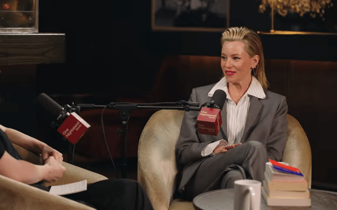 Elizabeth Banks Attacks Female Trump Voters