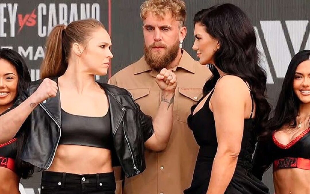 Ronda Rousey Defeats Gina Carano in 17 Seconds Via Armbar Submission