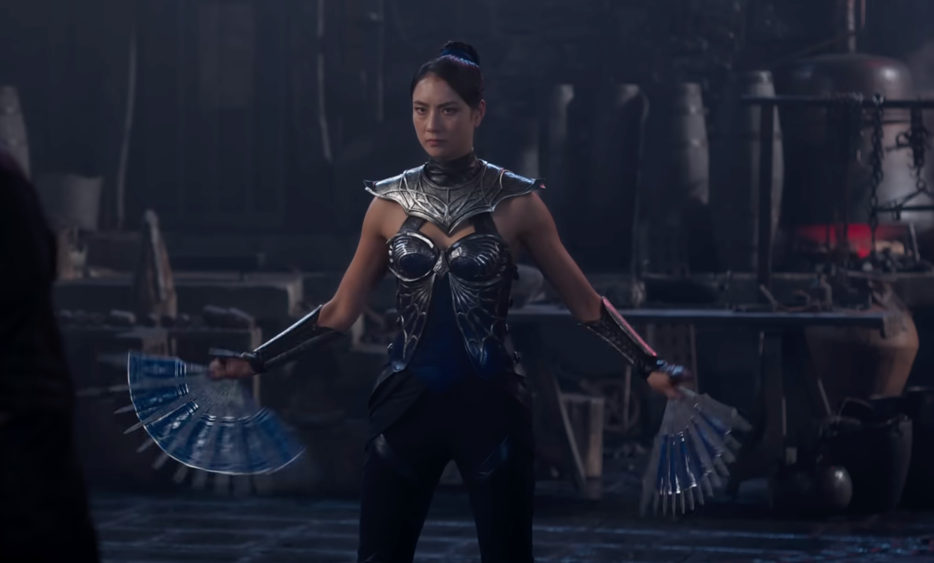 Kitana in Mortal Kombat II