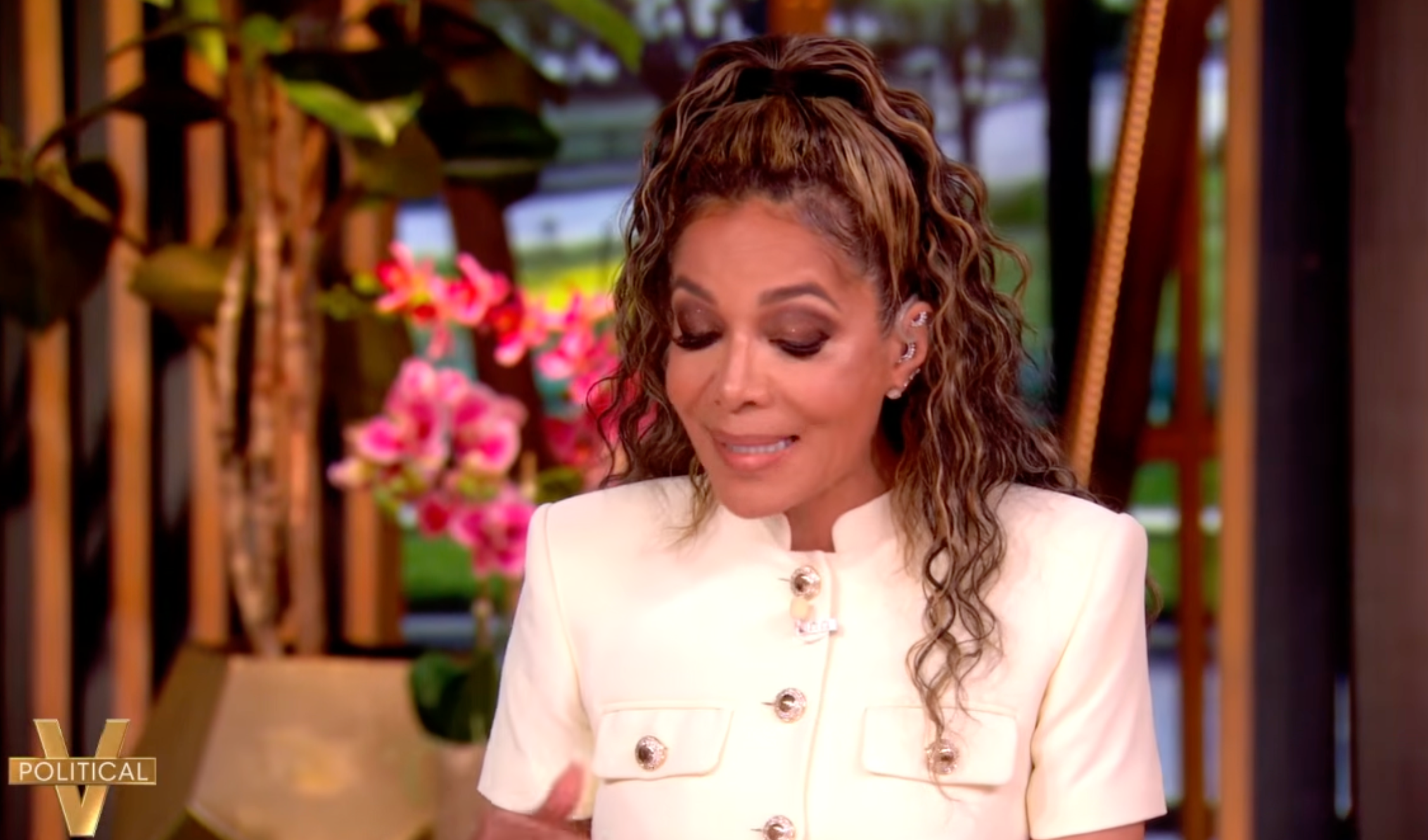 Sunny Hostin speaking to JD Vance on The View