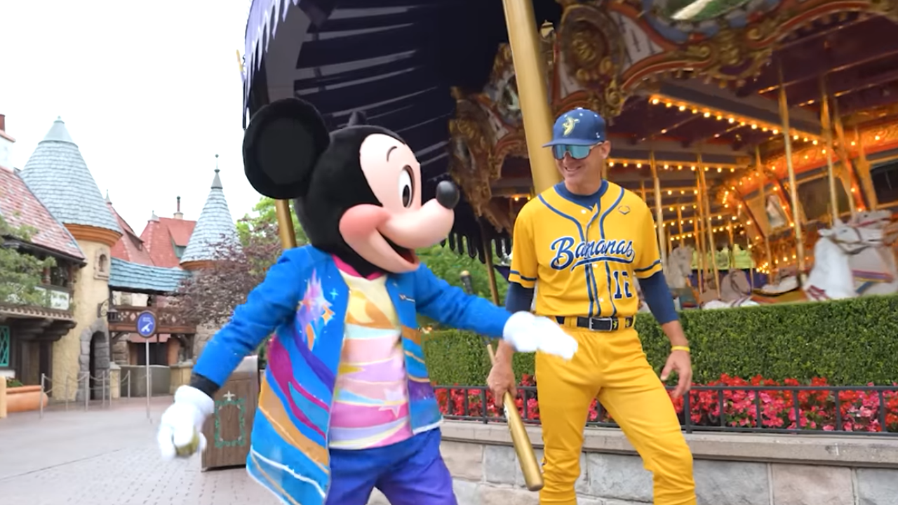 Mickey and Savannah Bananas Mickey and player from the Savannah Bananas at Magic Kingdom