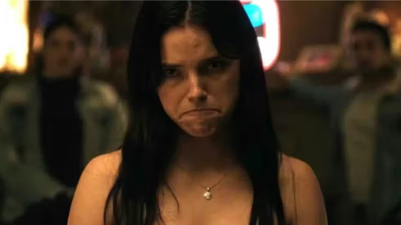 Inde Obsession Inde Navarrette frowning in Obsession