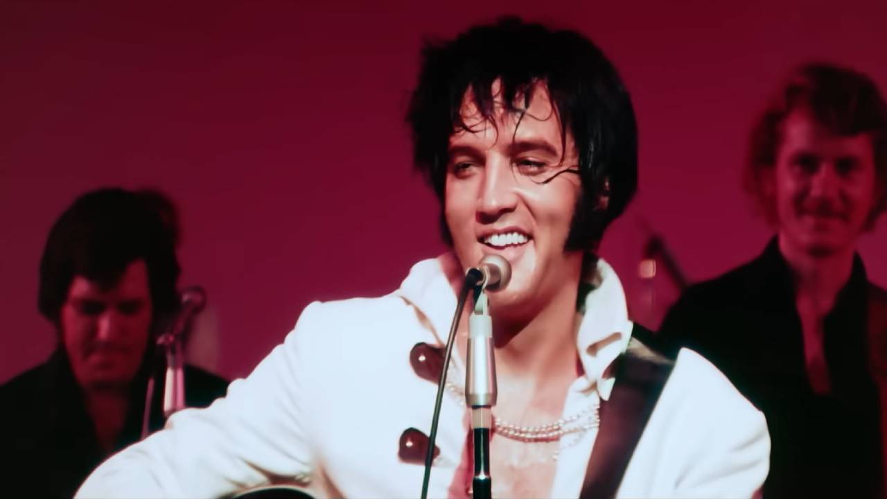 Elvis Presley Elvis in Concert smiling