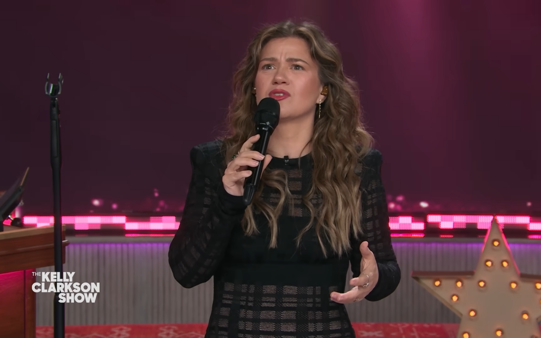 Kelly Clarkson Attacks Small Business Over Refusing to Sell Her Something That’s Not for Sale
