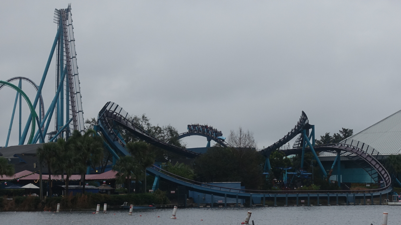 Mako roller coaster at Sea World Orlando